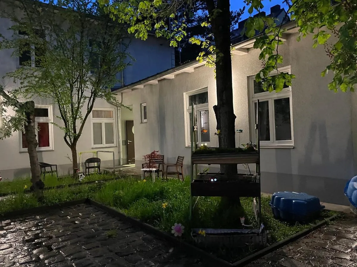 1 Bedroom Garden Apartment Near Schoenbrunn Vienna 0*,